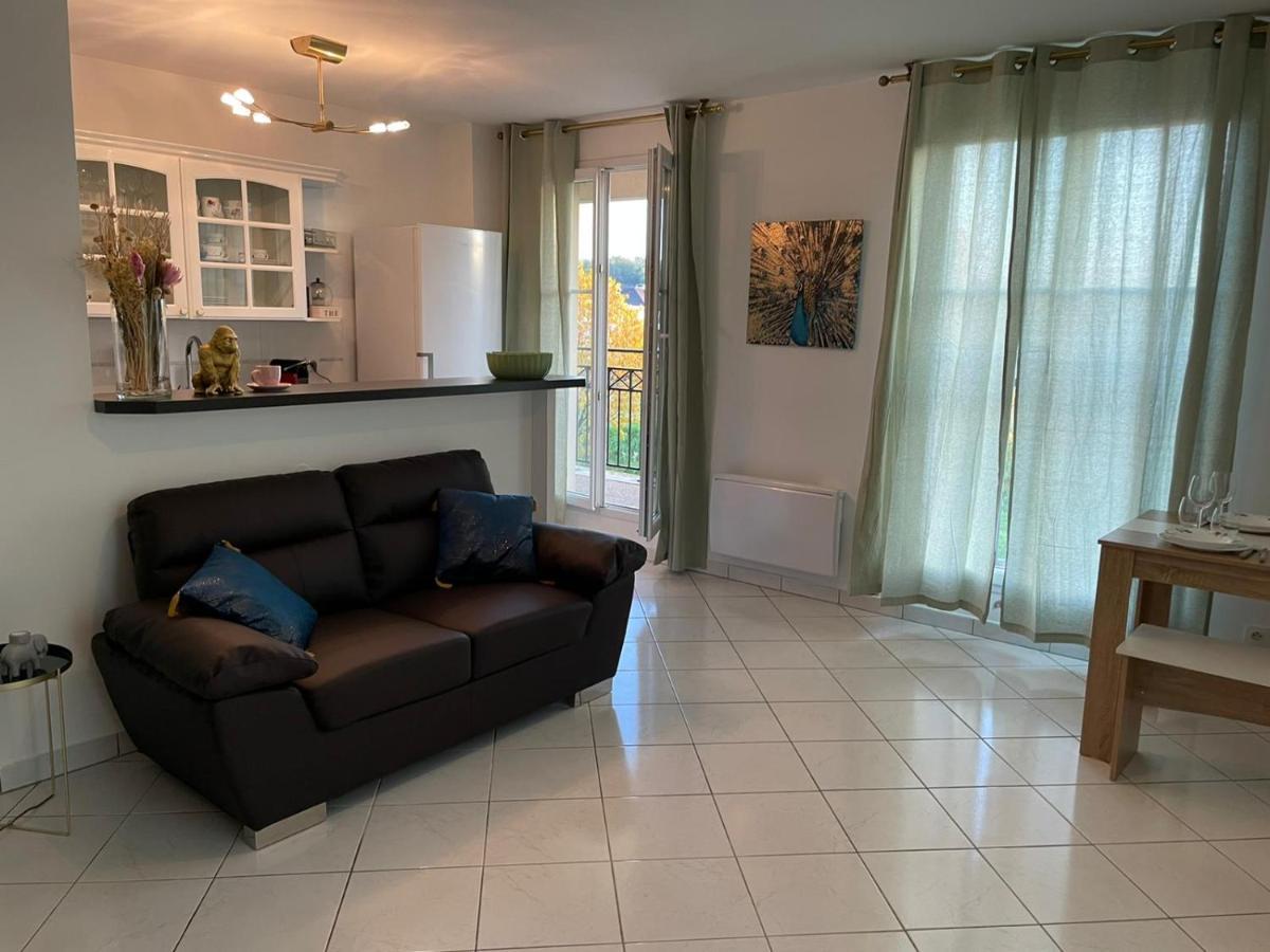 Charmant appartement duplex à 5min de Disney. Magny-le-Hongre Esterno foto
